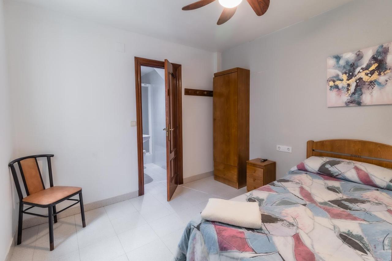 Hostal - Restaurante La Buena Villa By Vivere Stays Villalonquejar Екстер'єр фото